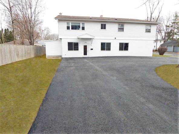 206 Oak St, East Rochester, NY 14445